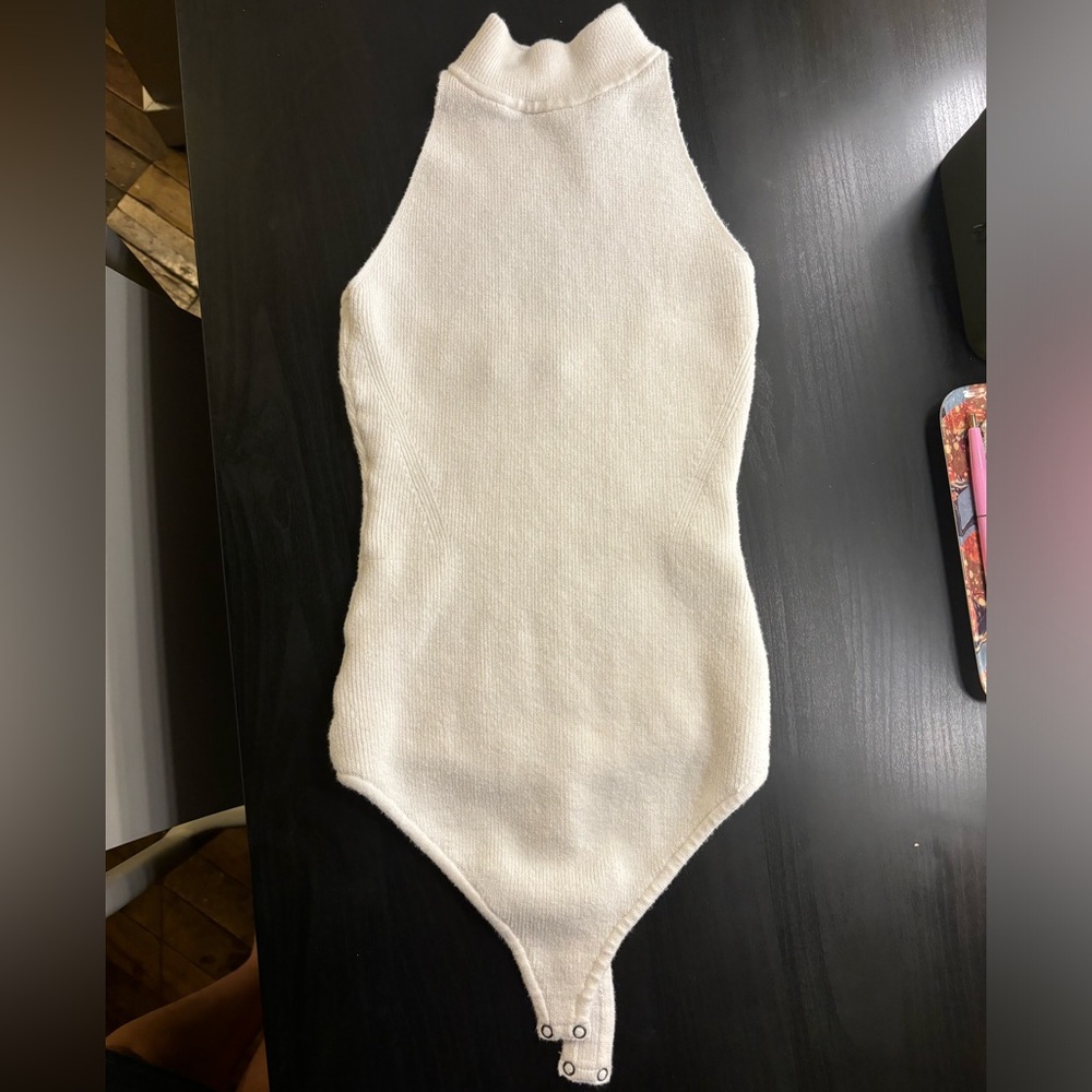Abercrombie Halter Sweater-Knit Bodysuit